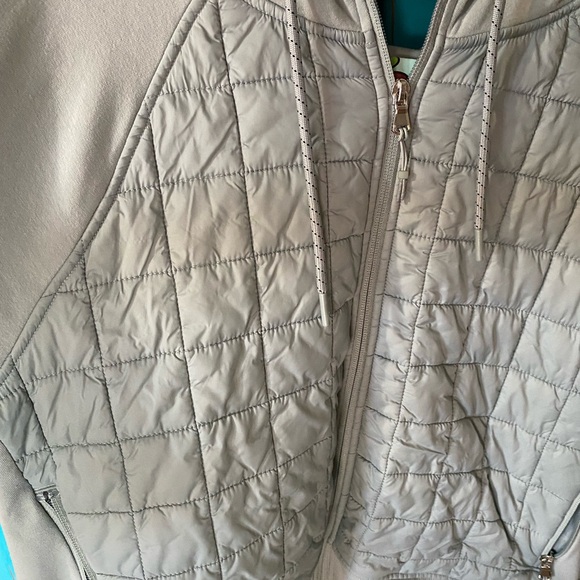 Quilted Hoodie Zipper Jacket old Navy NWOT Athletic Leisure Light Gray Green - Picture 3 of 10